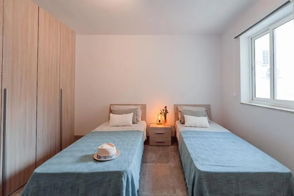 Beautiful 2Bdr Apartment And Great Location! Gzira