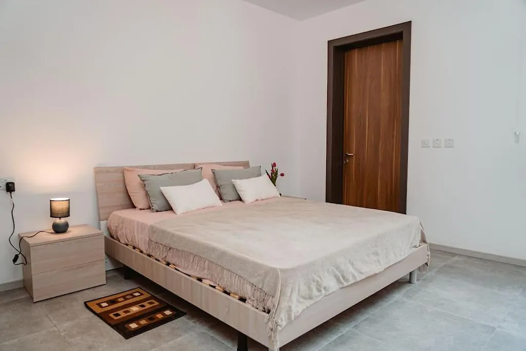 Beautiful 2Bdr Apartment And Great Location! Gzira Malta
