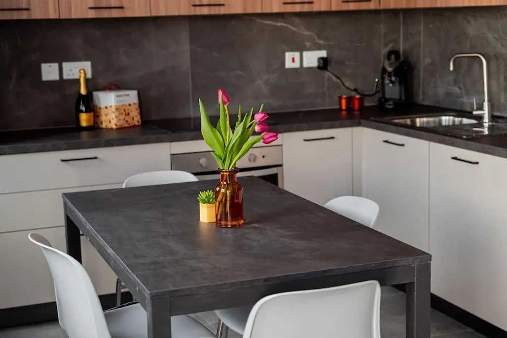 Beautiful 2Bdr Apartment And Great Location! Gzira