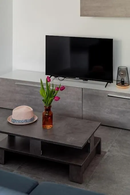 Beautiful 2Bdr Apartment And Great Location! Gzira
